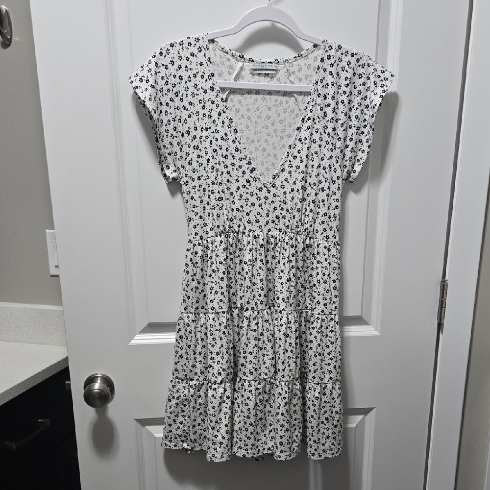 Like New! Urban Outfitters Dress Size XS